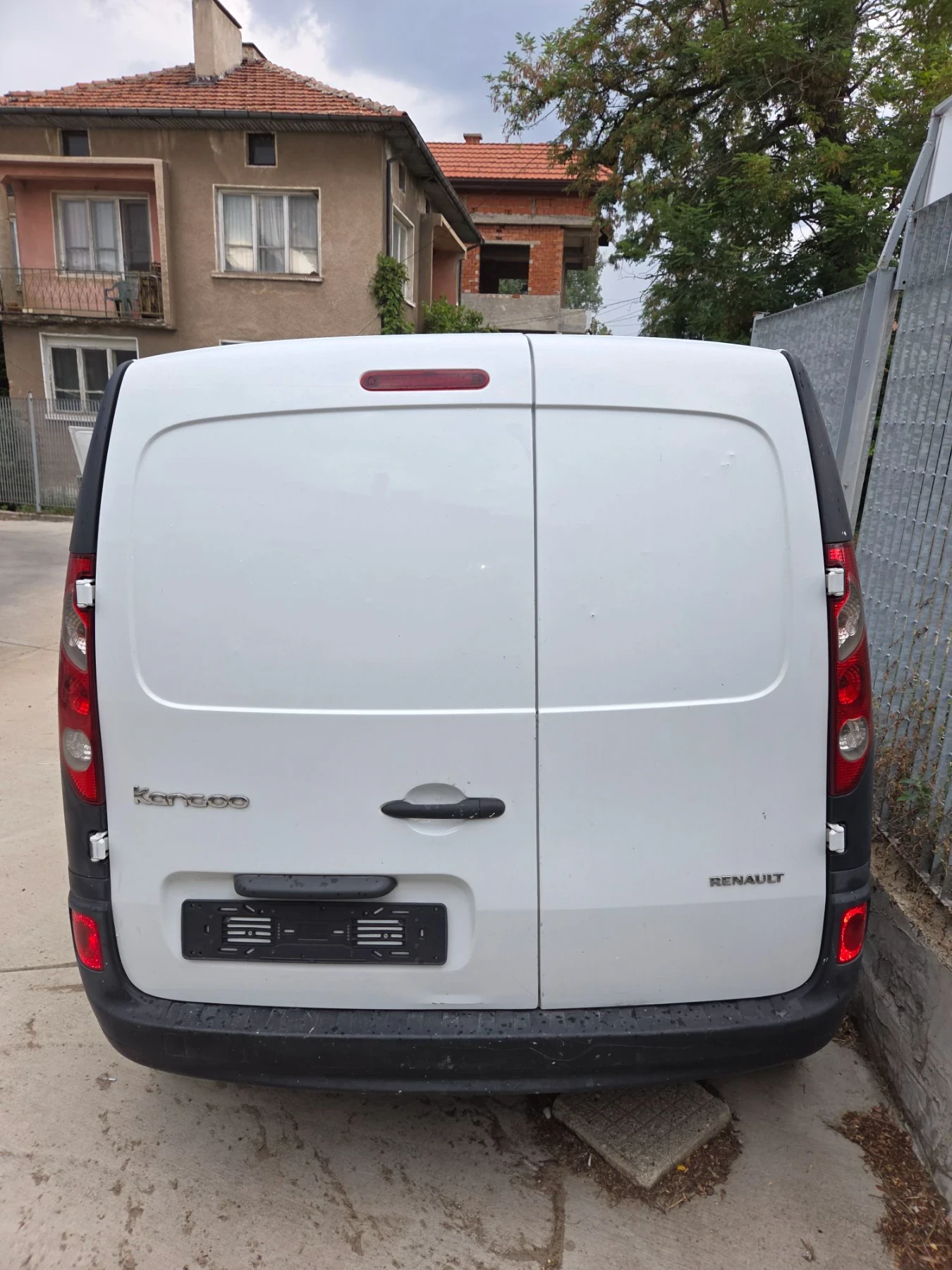 Renault Kangoo, снимка 3 - Автомобили и джипове - 55654319