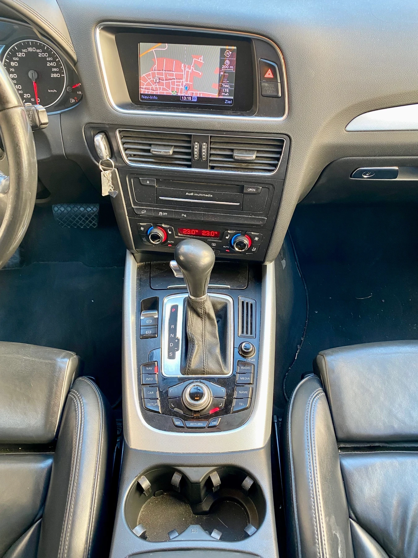 Audi A5 3.0D , снимка 10 - Автомобили и джипове - 55775063