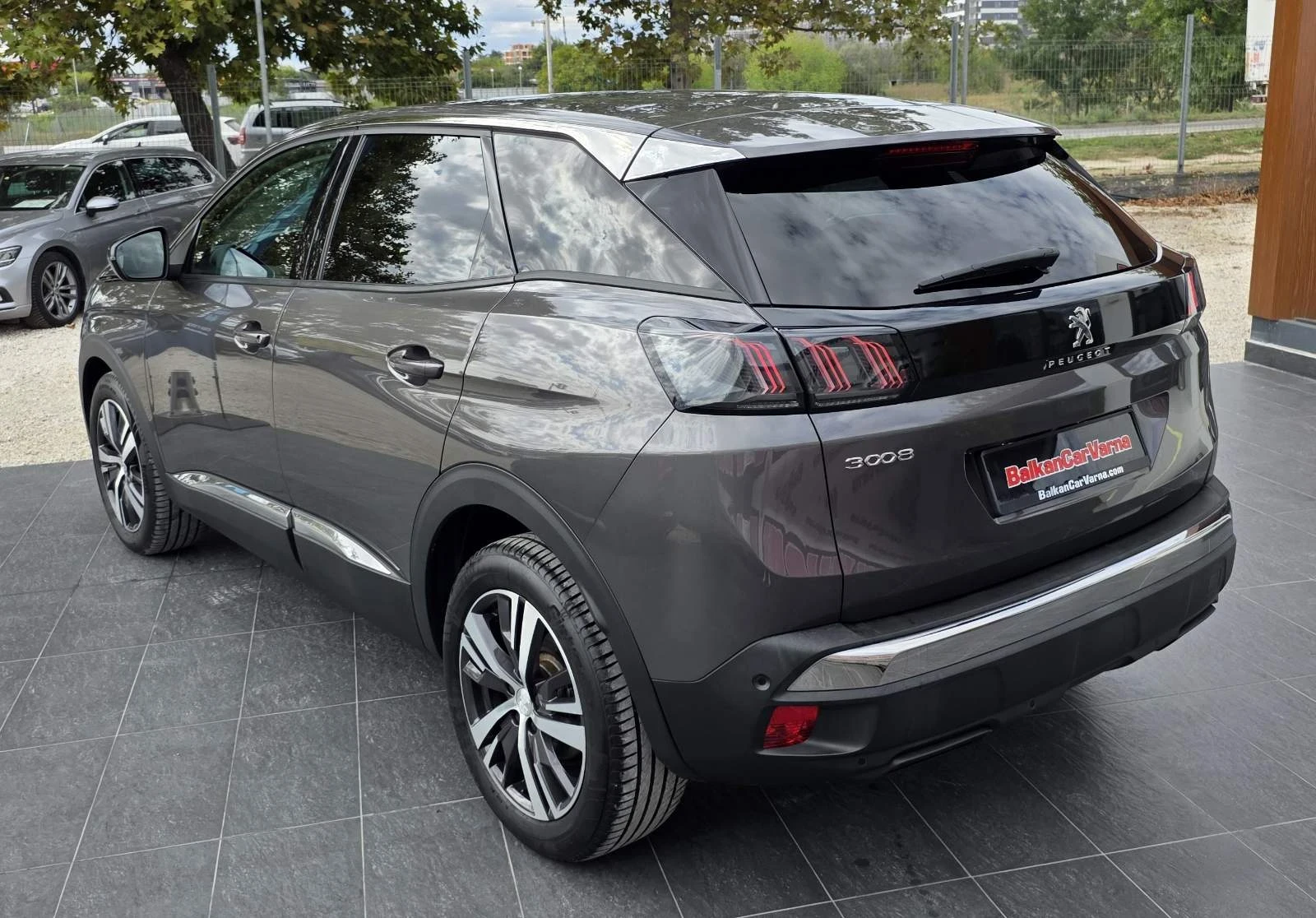Peugeot 3008 1.5 BlueHDI 130 EAT8  | Mobile.bg � ����������� 3