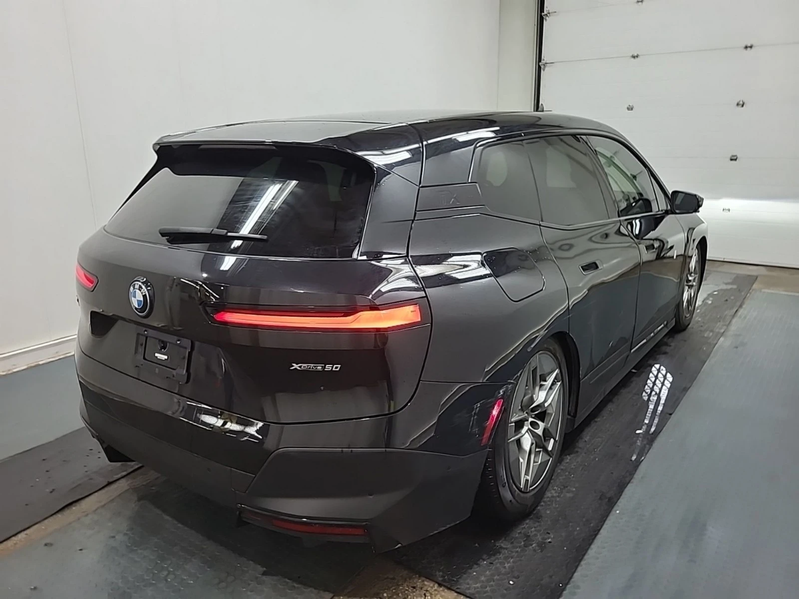 BMW iX XDRIVE50 - DISTRONIC - HEADUP | Mobile.bg � ����������� 6