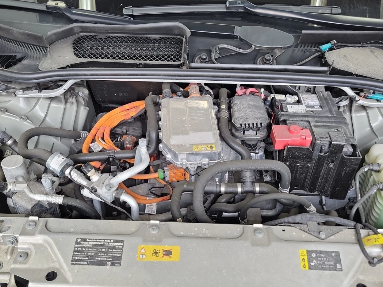 BMW iX XDRIVE50 - DISTRONIC - HEADUP | Mobile.bg � ����������� 17