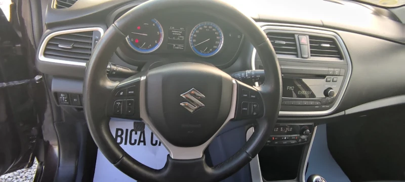 Suzuki SX4 S-Cross 1.6D-is, снимка 8 - Автомобили и джипове - 46921078