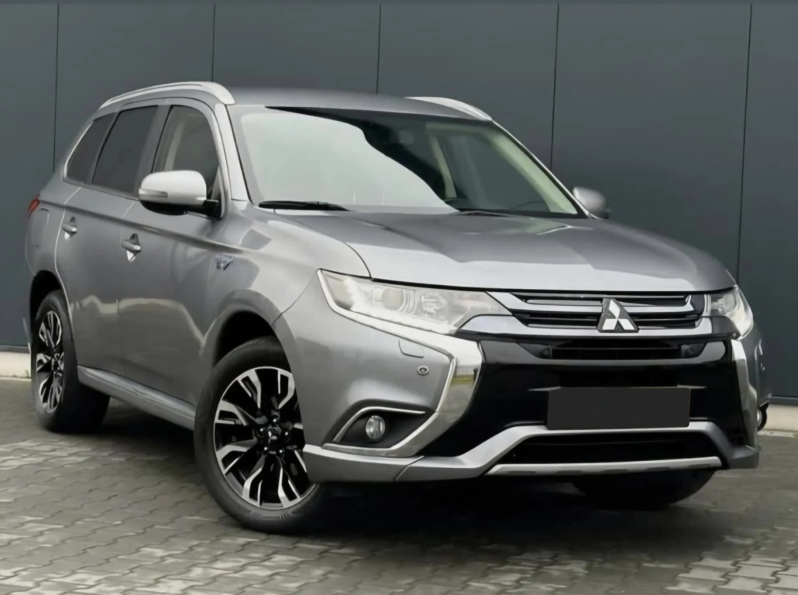 Mitsubishi Outlander Plug- in хибрид - изображение 2