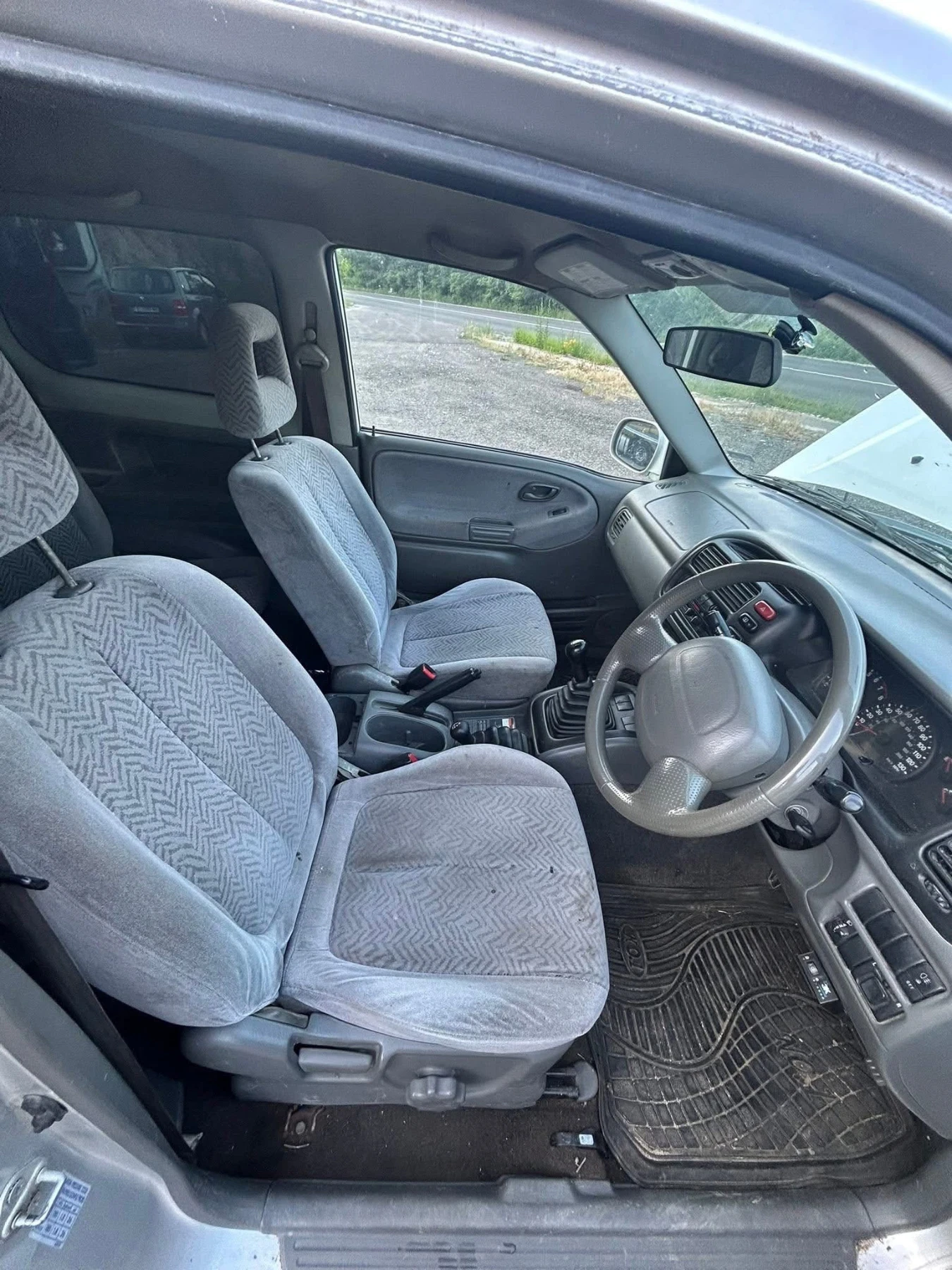 Suzuki Grand vitara 1.6 ЦЕНАТА Е КРАЙНА - изображение 7
