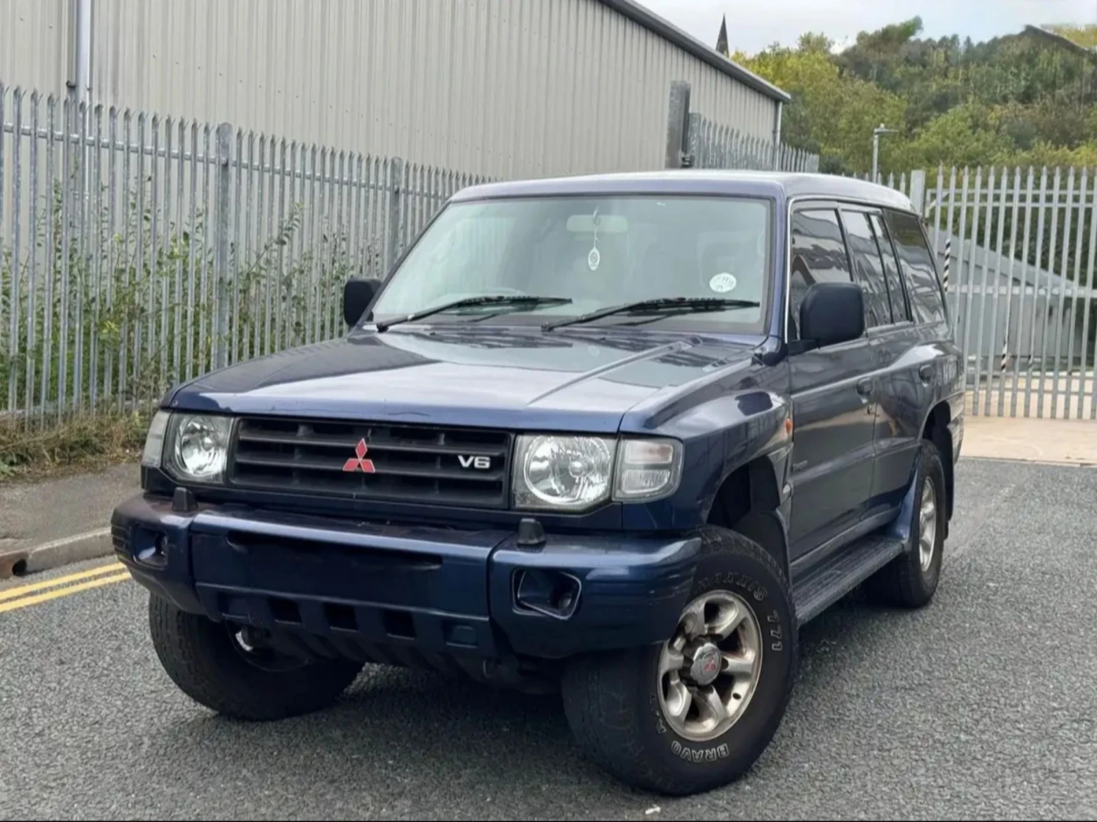 Mitsubishi Pajero Shogun 3.5 - изображение 2