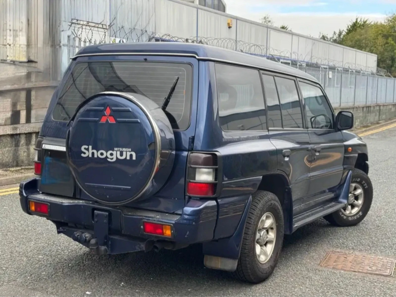 Mitsubishi Pajero Shogun 3.5 - изображение 4