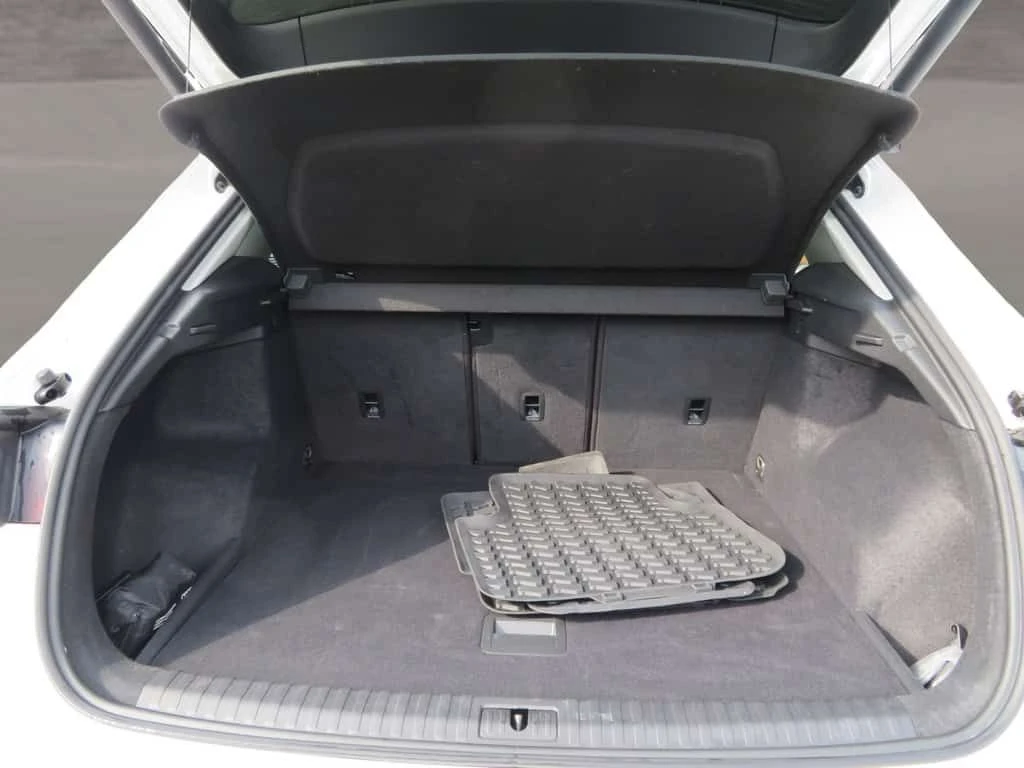 Audi Q3 * Komfort 45 TFSI quattro * CARFAX * ���� �� �� | Mobile.bg � ����������� 16