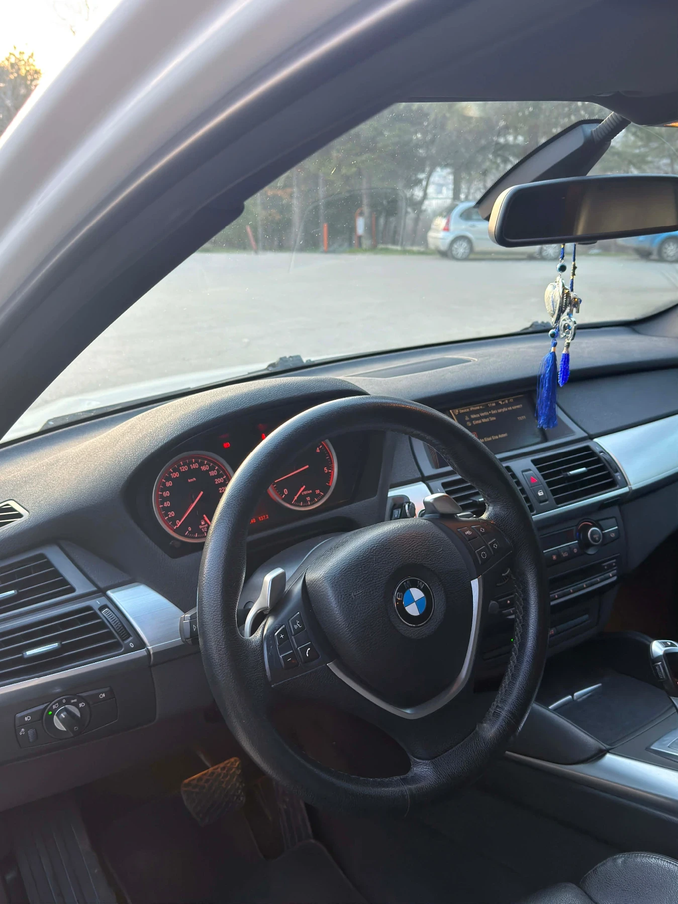 BMW X6, снимка 8 - Автомобили и джипове - 53710818