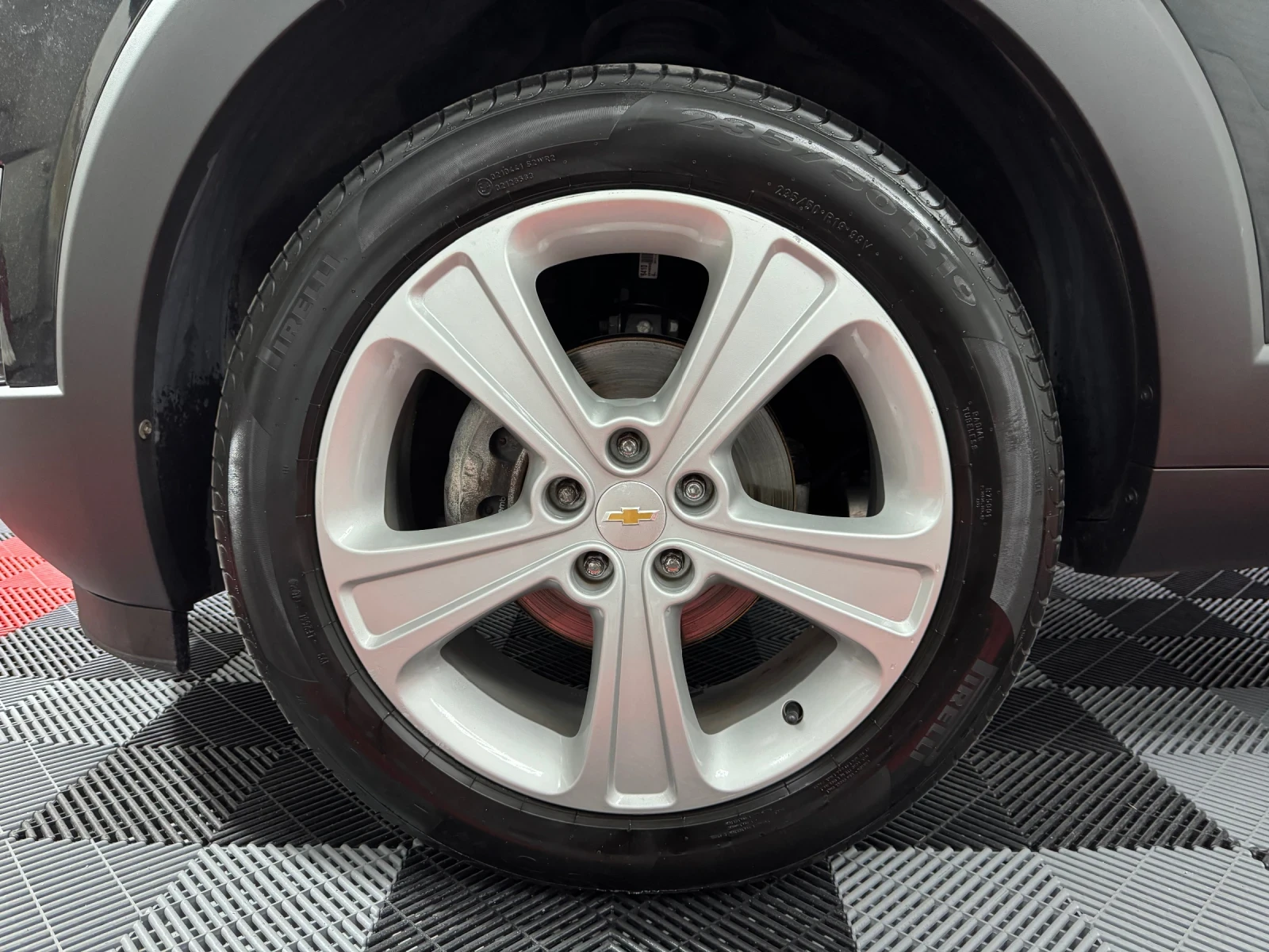 Chevrolet Captiva 2.2 D 184 k.s. LTZ - 4x4/ 7 Местен/ Кожен Салон, снимка 16 - Автомобили и джипове - 53914194