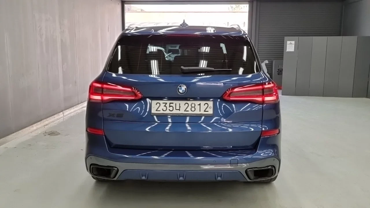BMW X5 2020* M-PK* HEAD-UP* DISTRONIK* ОБДУХ* ПАНО* КРАЙН, снимка 3 - Автомобили и джипове - 54383120