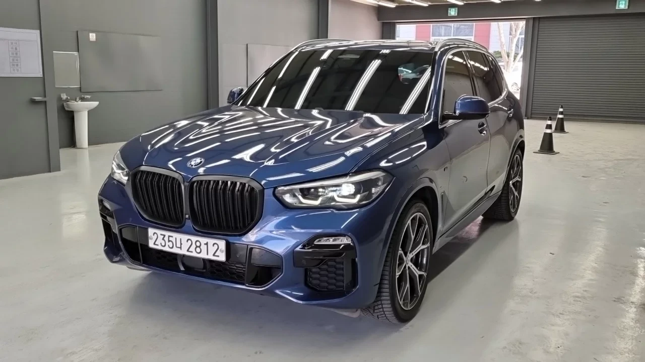 BMW X5 2020* M-PK* HEAD-UP* DISTRONIK* ОБДУХ* ПАНО* КРАЙН, снимка 2 - Автомобили и джипове - 54383120