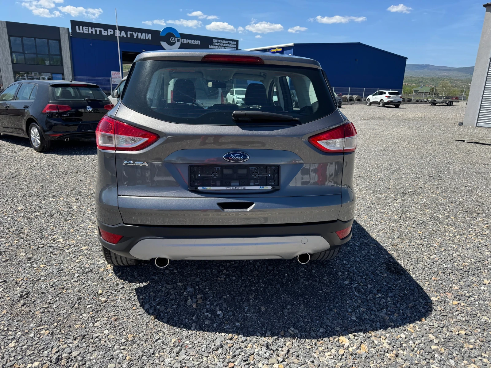 Ford Kuga 2.0TDCI 4x4, снимка 5 - Автомобили и джипове - 54479070