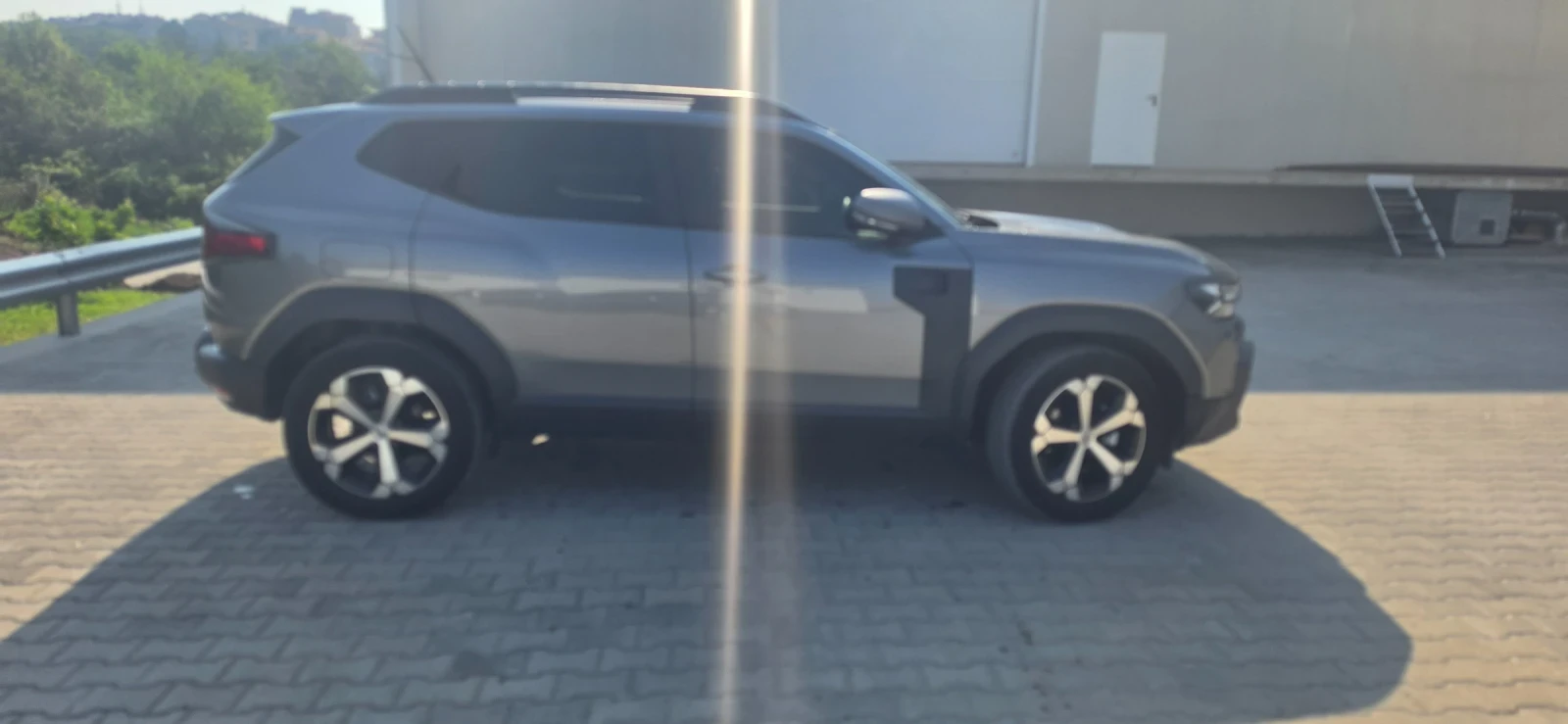 Dacia Duster 1.6 full hybrid, снимка 5 - Автомобили и джипове - 55064282