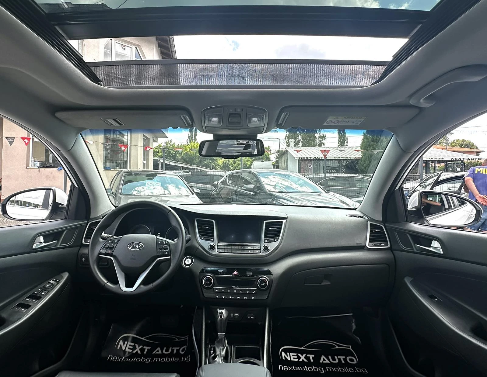 Hyundai Tucson 2.0D 185HP AWD PANO CAMERA LANE ASSIST E6B, снимка 9 - Автомобили и джипове - 55176947