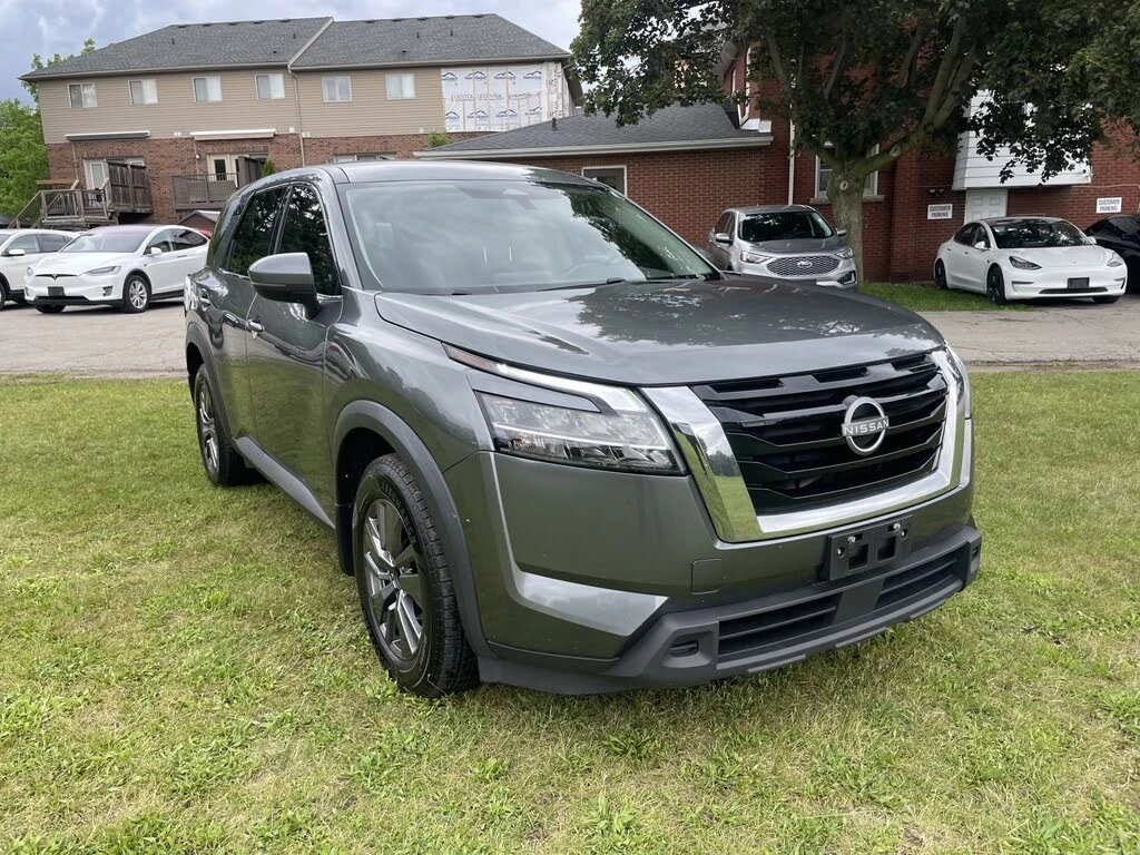 Nissan Pathfinder S* 4WD* DISTRONIC* ПОДГРЕВ* КАМЕРА* М.ТОЧКА* 