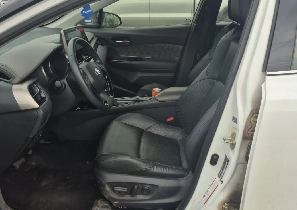 Toyota C-HR * LIMITED* Подгрев* Back Cam* , снимка 6 - Автомобили и джипове - 55446981