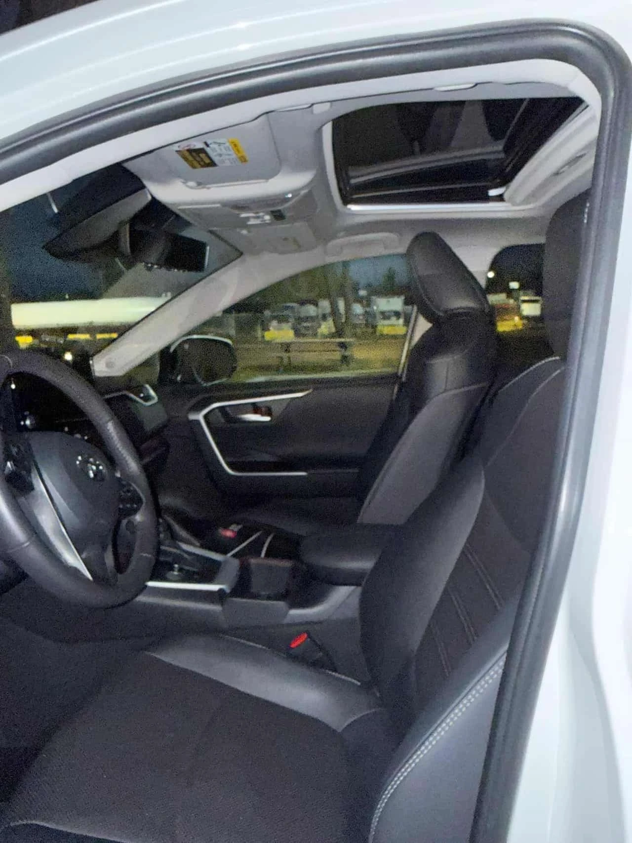 Toyota Rav4 * Hybrid Limited * CARFAX * ��� ������������ ����� | Mobile.bg � ����������� 2