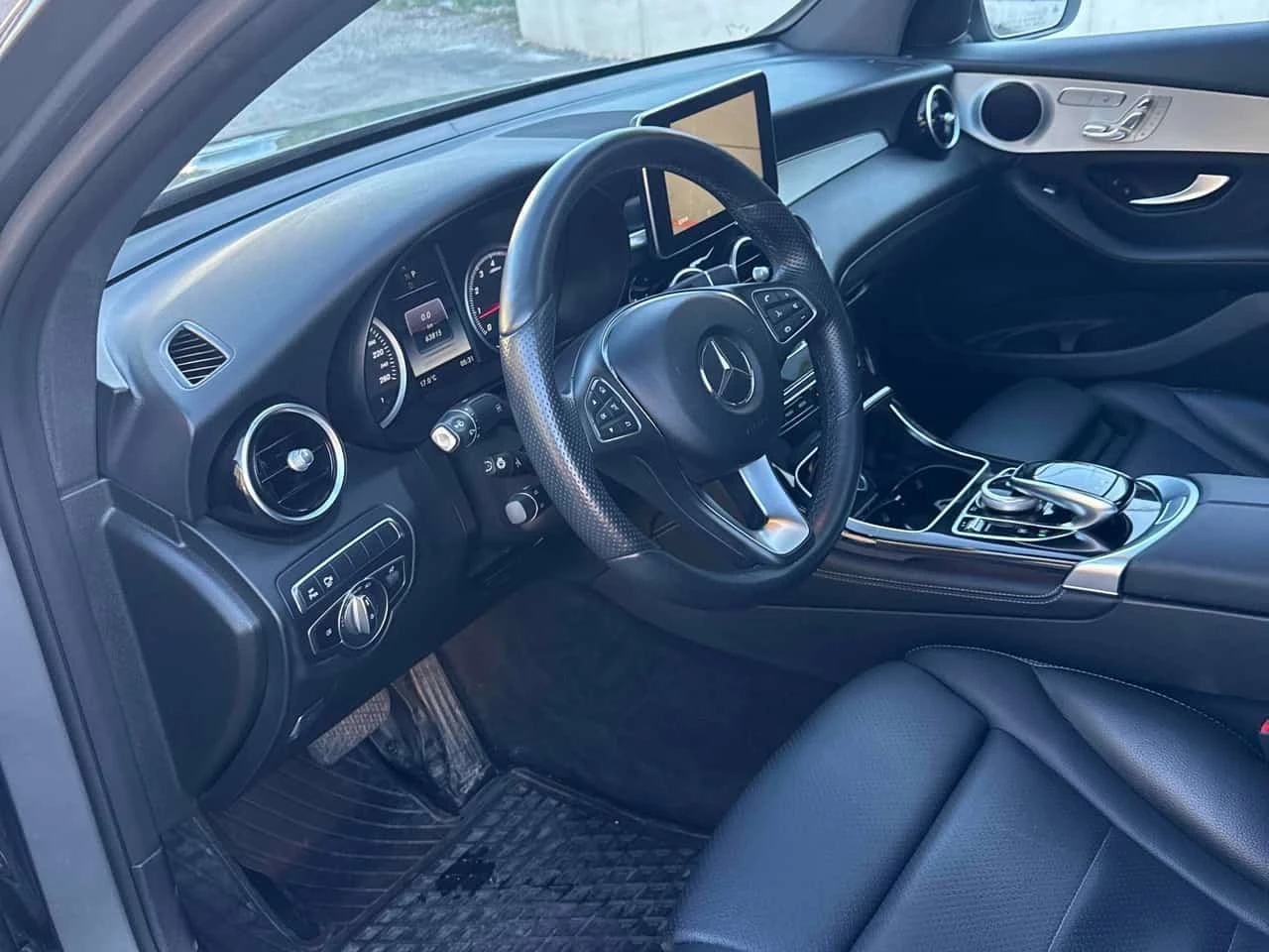 Mercedes-Benz GLC * 300 * CARFAX *  | Mobile.bg � ����������� 5