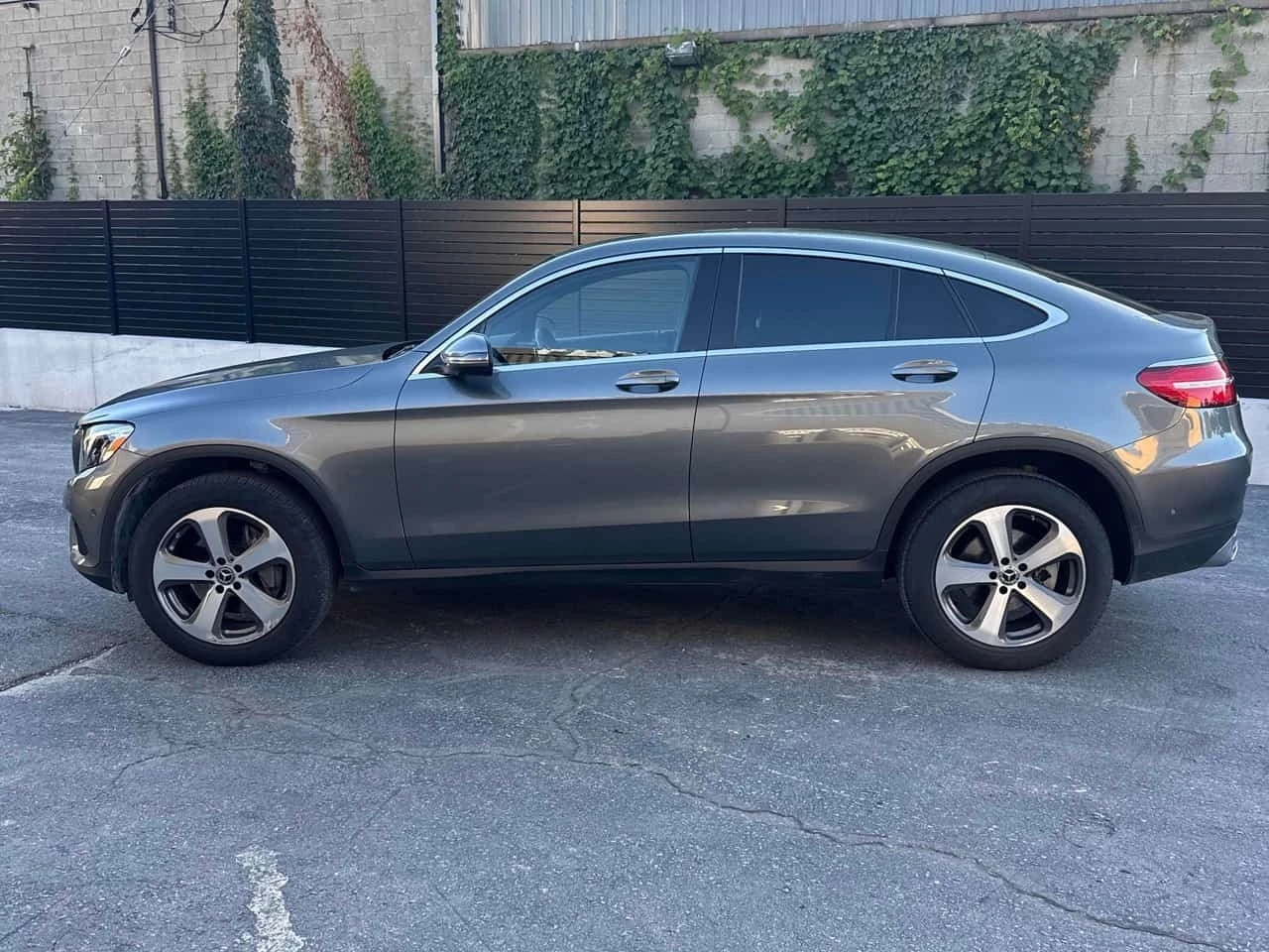 Mercedes-Benz GLC * 300 * CARFAX *  | Mobile.bg � ����������� 2