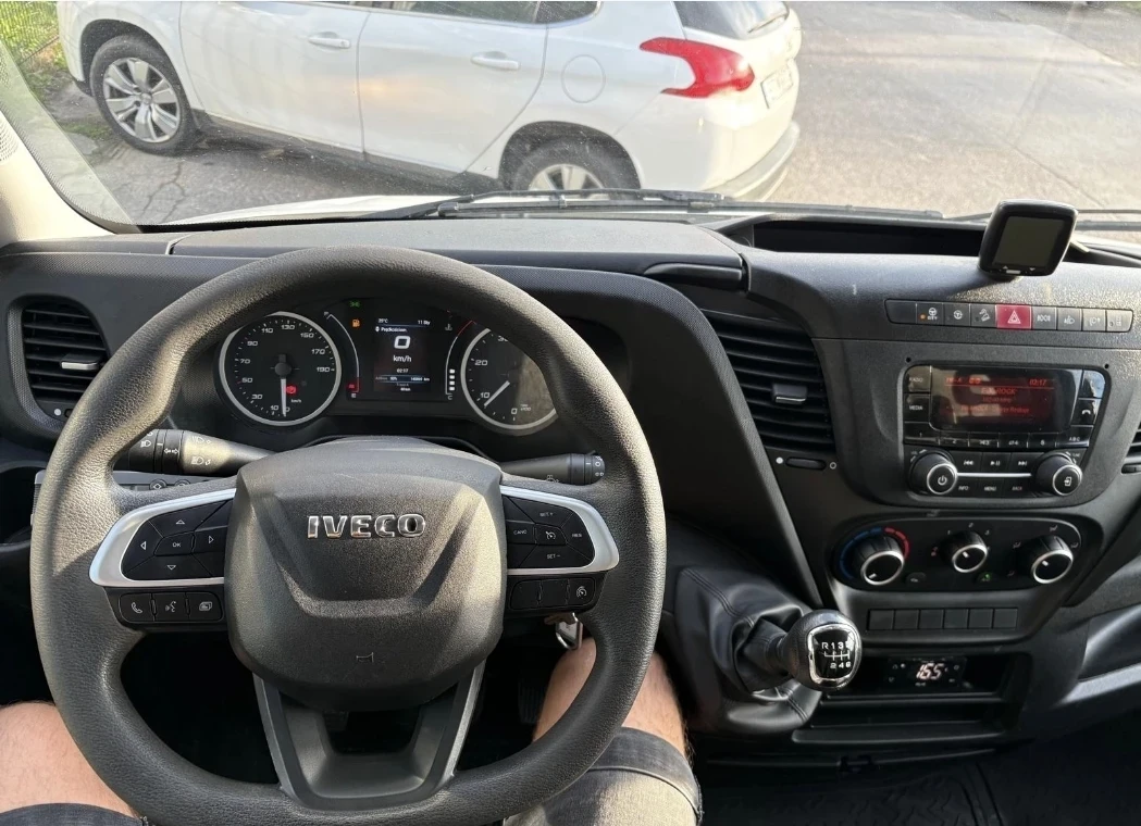 Iveco 35c17 КАТ Б 7PAL -32c, снимка 9 - Бусове и автобуси - 55770669
