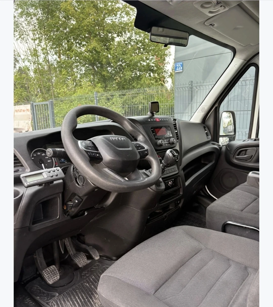Iveco 35c17 КАТ Б 7PAL -32c, снимка 11 - Бусове и автобуси - 55770669
