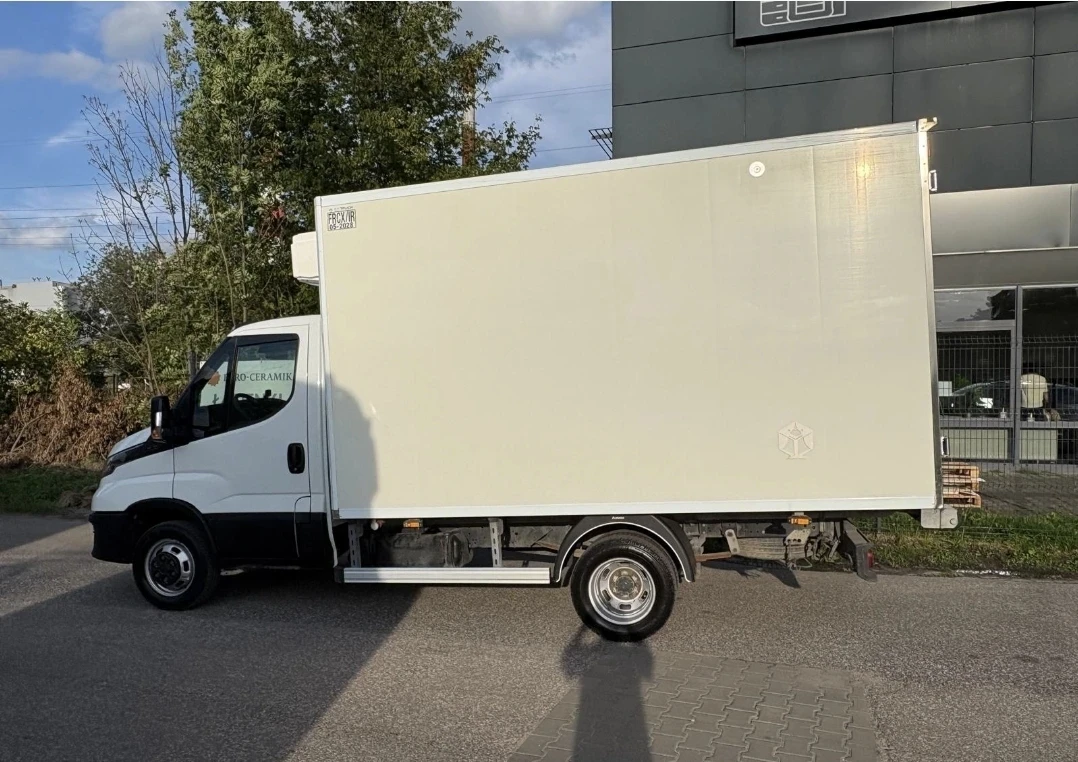 Iveco 35c17 КАТ Б 7PAL -32c, снимка 4 - Бусове и автобуси - 55770669