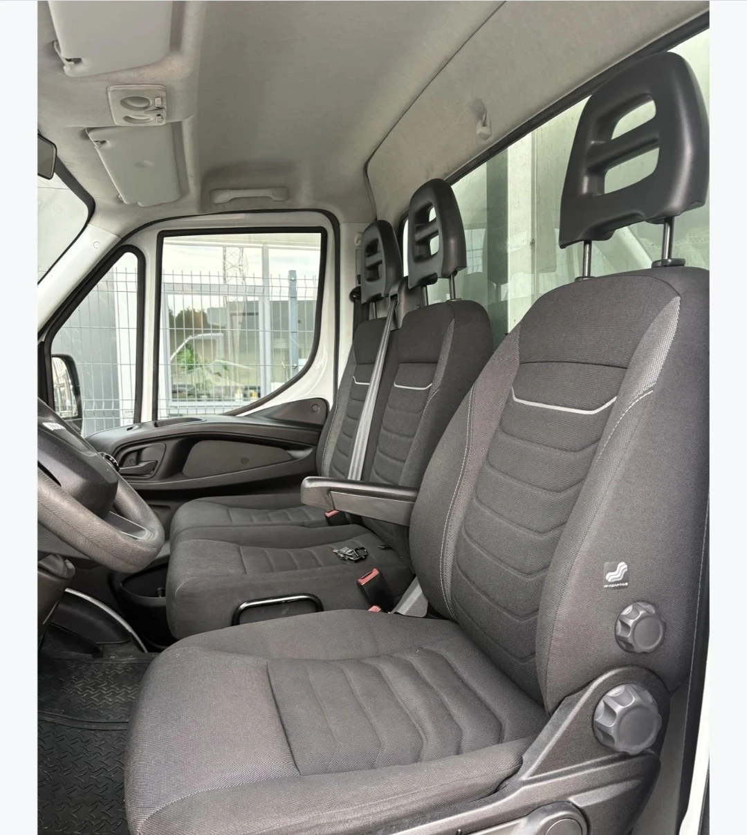 Iveco 35c17 КАТ Б 7PAL -32c, снимка 10 - Бусове и автобуси - 55770669