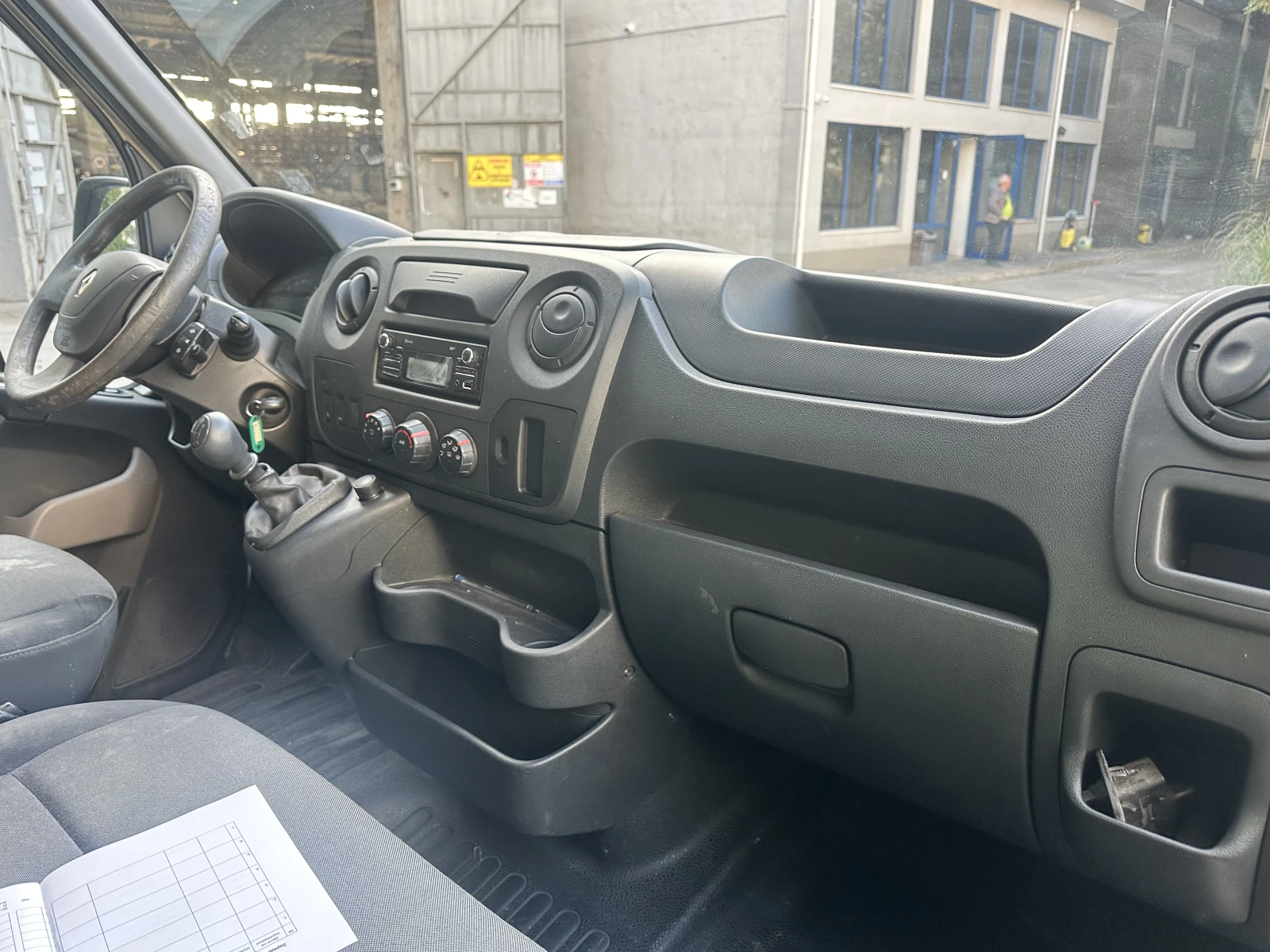 Renault Master 3 L4H3, снимка 14 - Бусове и автобуси - 56407412