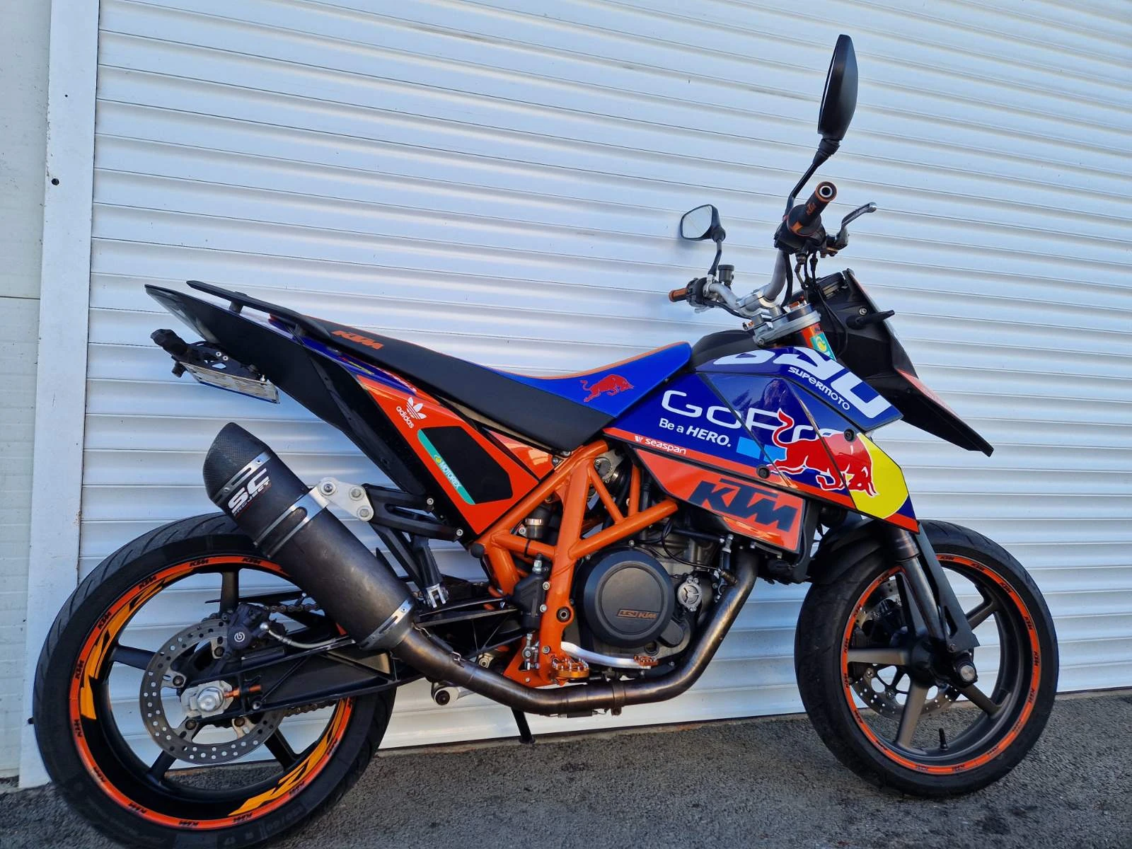 Ktm SMR 690 Special Red Bull Edition - изображение 7