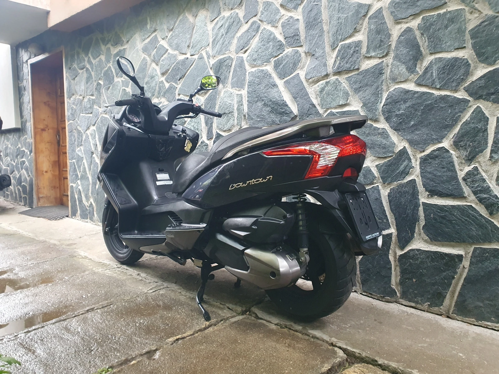 Kymco Downtown 200i и 300i - изображение 4