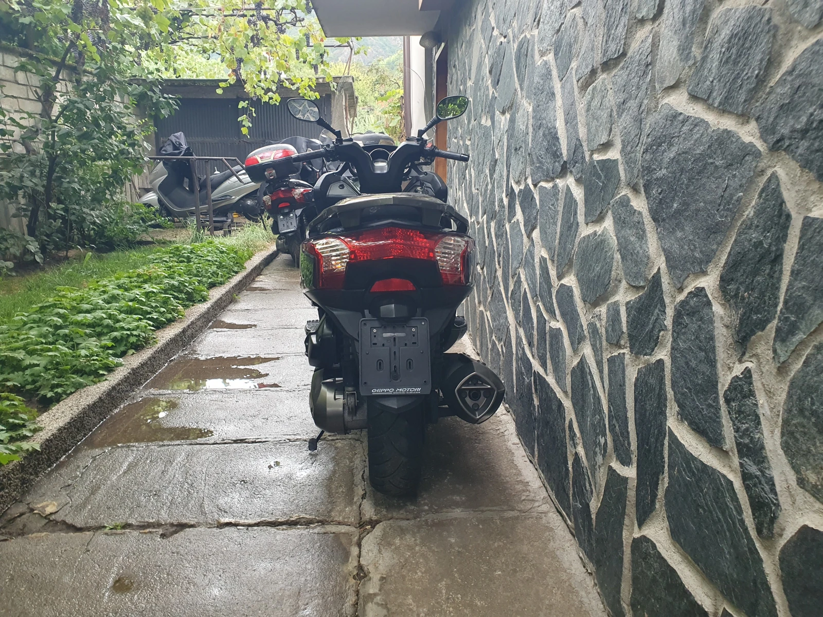 Kymco Downtown 200i и 300i - изображение 5