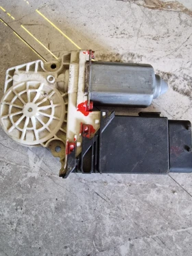     9776-101434-200      VW GOLF 