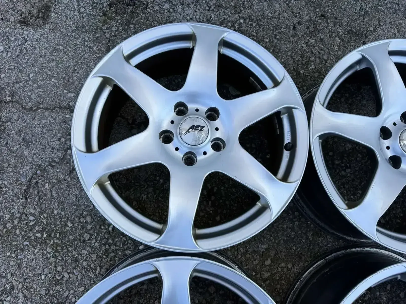 Джанти за Toyota Rav4, снимка 2 - Гуми и джанти - 53772906