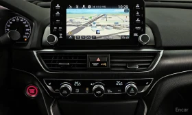 Honda Accord * 2.0TURBO* КОЖА* ПОДГРЕВ* ШИБИДАХ* HEAD-UP* КАМЕР, снимка 13