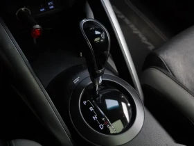 Hyundai Veloster  1.6 Turbo Despec, снимка 9
