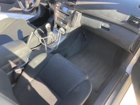 Toyota Avensis, снимка 10
