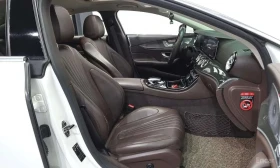 Mercedes-Benz CLS 300, снимка 12