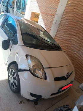 Toyota Yaris 1.3 - 1800 € / 3520.49 лв. - 60043014 6