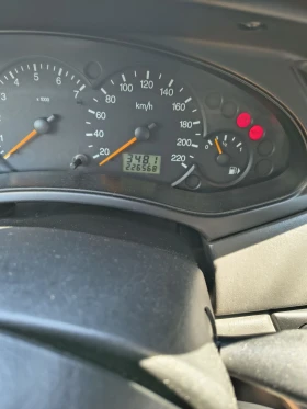 Ford Focus  Седан  - 1500 € / 2933.74 лв. - 46323793 4
