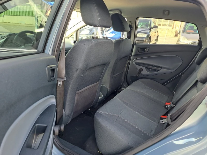 Ford Fiesta 1.2i  ГАЗОВА УРЕДБА , снимка 9 - Автомобили и джипове - 43582789