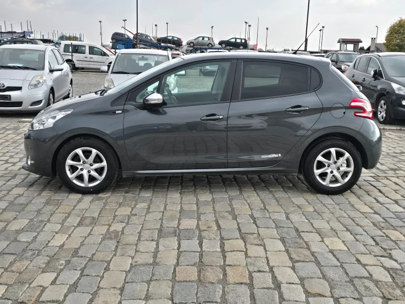 Peugeot 208 1.2i 82кс 122000км. ЕВРО 5, снимка 4 - Автомобили и джипове - 47775330