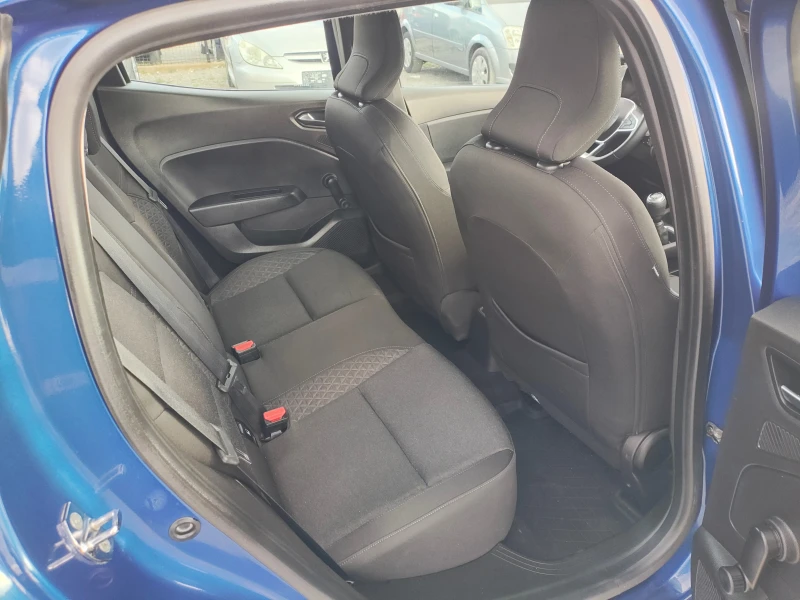 Renault Clio 1.5 DCI , снимка 16 - Автомобили и джипове - 49495578