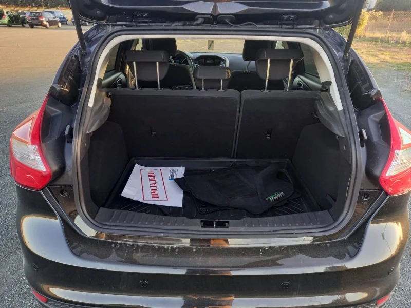 Ford Focus 1.6, снимка 9 - Автомобили и джипове - 52268067