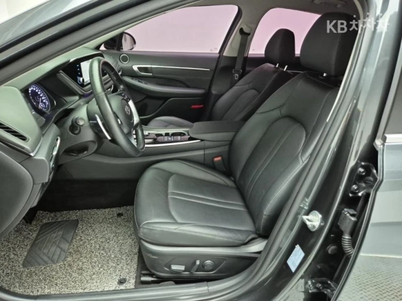 Hyundai Sonata 2.0, снимка 10 - Автомобили и джипове - 53196582