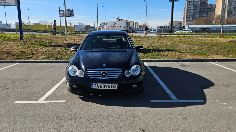 Mercedes-Benz C 220 2.2 CDI Sportcoupe, снимка 2 - Автомобили и джипове - 53259775