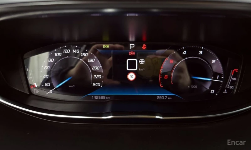 Peugeot 5008, снимка 8 - Автомобили и джипове - 53454430