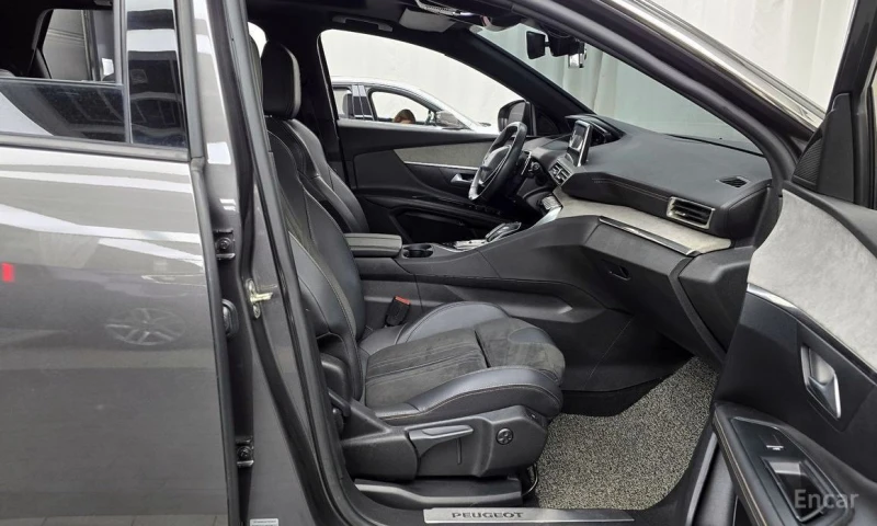 Peugeot 5008, снимка 11 - Автомобили и джипове - 53454430
