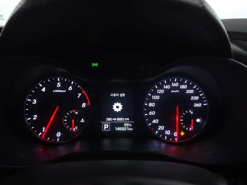 Hyundai Veloster  1.6 Turbo Despec, снимка 8 - Автомобили и джипове - 56068995