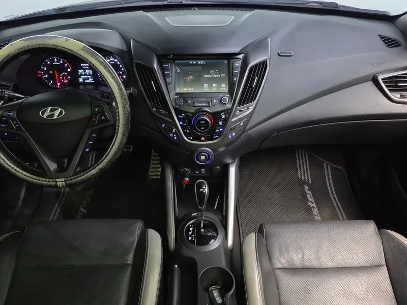 Hyundai Veloster  1.6 Turbo Despec, снимка 7 - Автомобили и джипове - 56068995