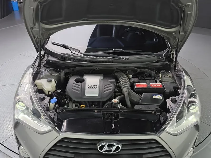 Hyundai Veloster  1.6 Turbo Despec, снимка 6 - Автомобили и джипове - 56068995
